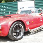 На «выставке» американских автомобилей победил советский мотоциклист (фото)