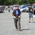 На «выставке» американских автомобилей победил советский мотоциклист (фото)