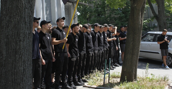 В Харькове напомнили россиянам по чьей земле они ходят