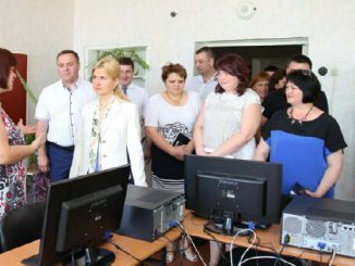Решением главы ХОГА будут отремонтированы школы Боровского района
