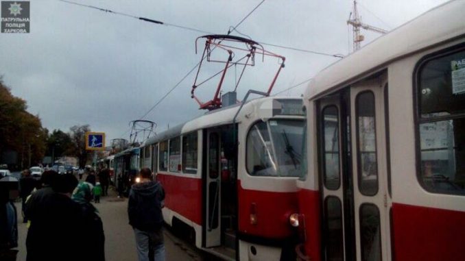 В Харькове столкнулись два трамвая. Есть пострадавшие