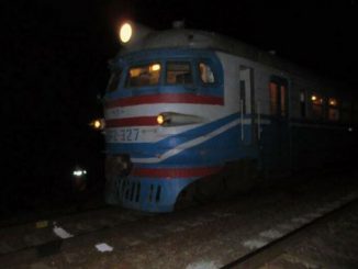 На Харьковщине самоубийство под колесами поезда