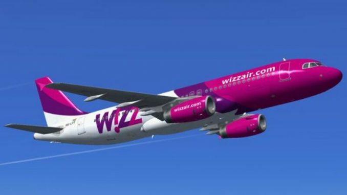 Wizz Air планирует запустит 5 новых рейсов Лондон-Львов, стоимость билетов - от 30 евро, а полеты будут осуществляться три раза в неделю: вторник, четверг и суббота. Первый полет во Львов запланирован на 18 сентября 2018 год. Более того, лоукост-авиакомпания анонсировала рейсы из Лондона в Ларнаку (Кипр), Тирану (Албания), Братиславу (Словакия) и Таллинн (Эстония). Стоит отметить, что на рейсах Wizz Air не нужно будет платить за ручную кладь. В салон можно взять сумку весом до 10 килограмм, размером 55х40х23. Все что превышает введенные авиакомпанией стандарты, будет зарегистрировано как багаж. Еще одно нововведение от компании – при бронировании билетов клиентам не нужно указывать свое имя. А при покупке билета можно не указывать имена второго и каждого следующего пассажиров. Таким образом, максимально можно будет приобрести 9 билетов, не указывая личных данных.
