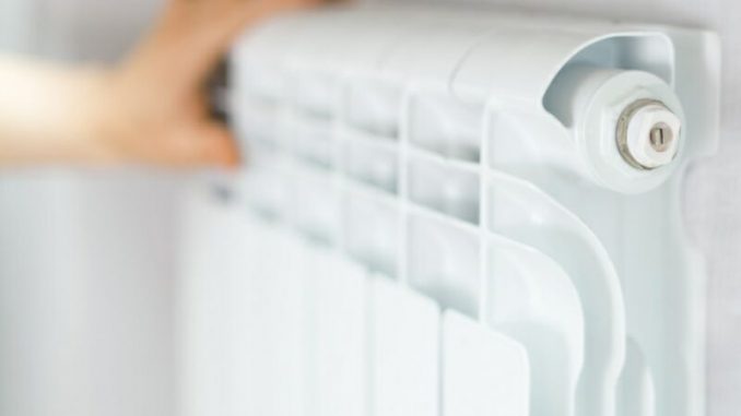 Как уменьшить «платежку» за отопление?
