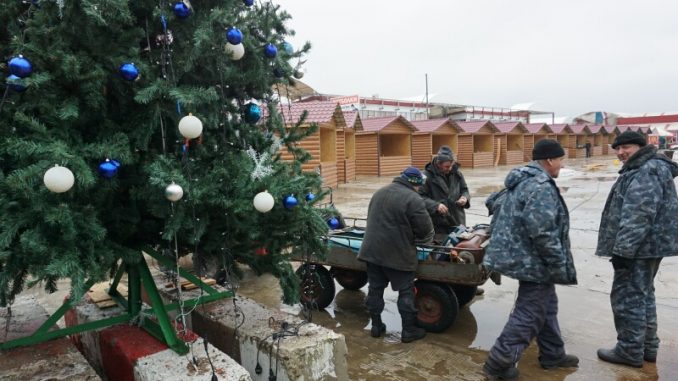 Новогодняя площадка на «Барабашово» начинает свою работу