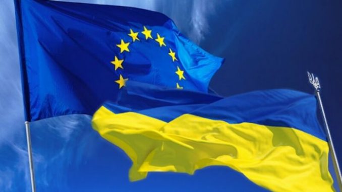Восточная Украина получит средства для «поддержания штанов»