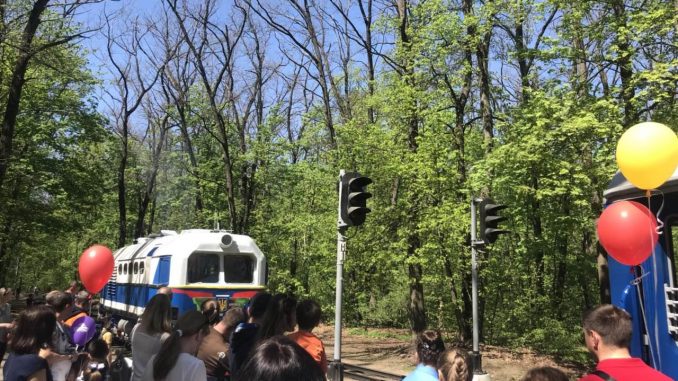 Открыто движение поездов в Харькове