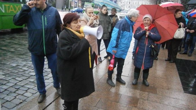 У Харкові «бджоли» протестували проти «меду»