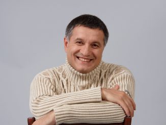 А. Аваков пообещал всем кандидатам равные права