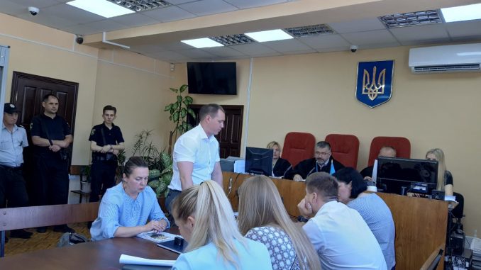 "Вбивця має сидіти!" – заявили у суді вбивці харківської школярки